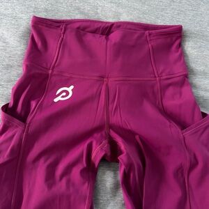Peloton Women’s Essential Tulip Hem Legging w/pockets, size S, 25” inseam